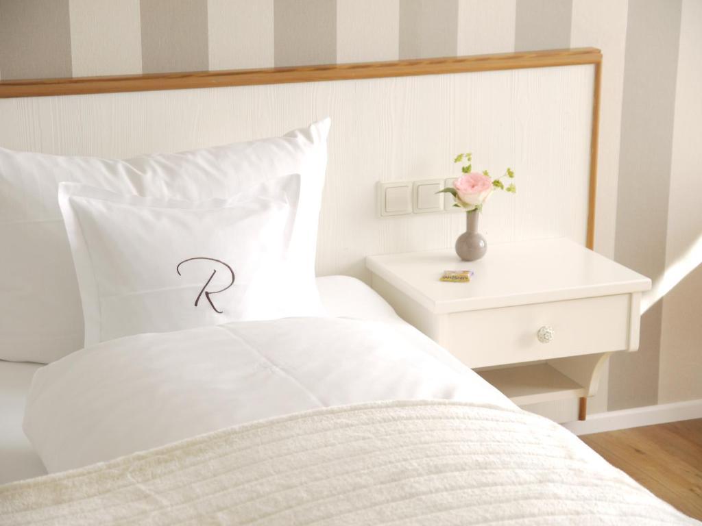 Hotel Ratsstuben Lindau  Rom bilde